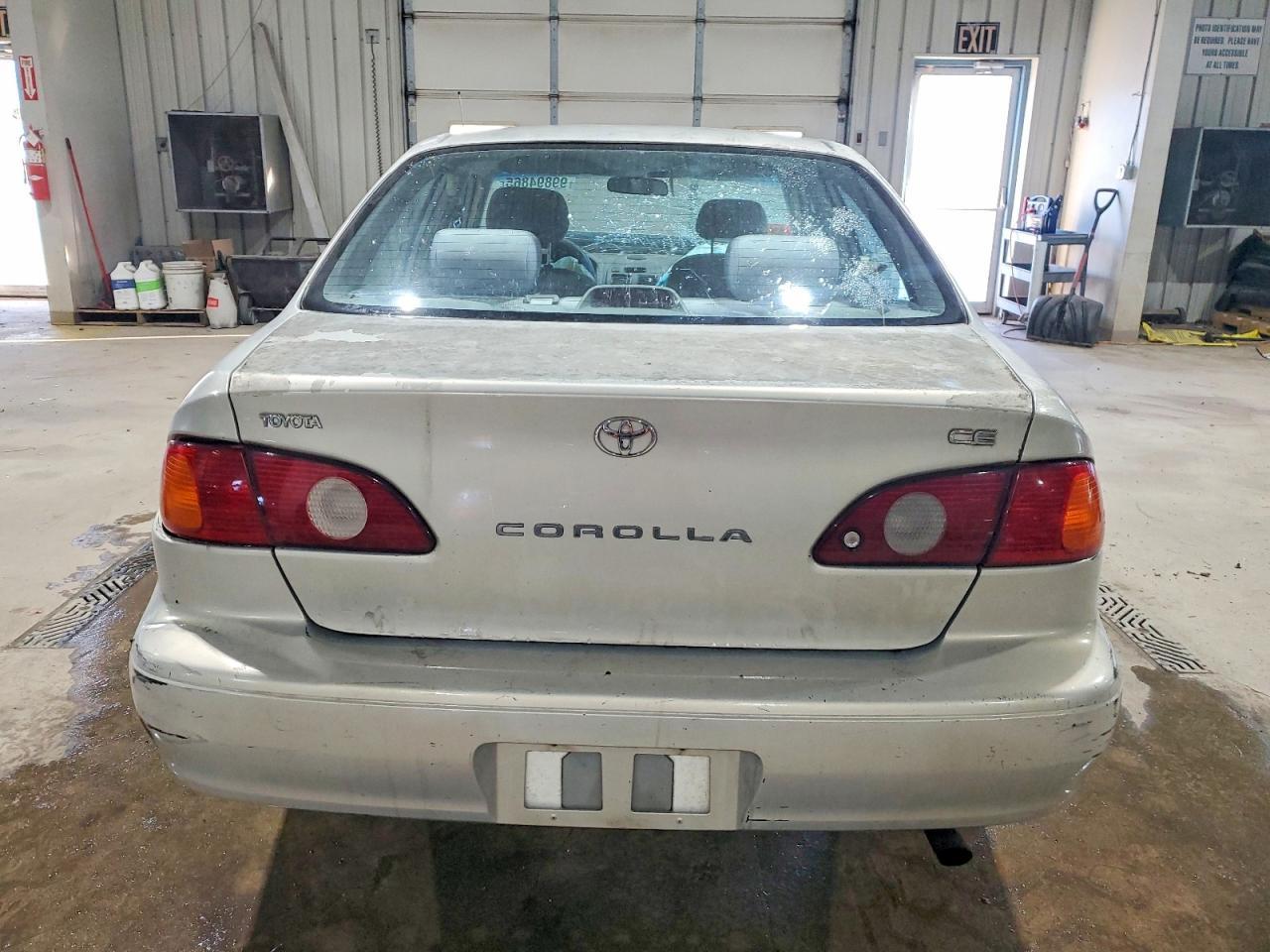 2001 TOYOTA COROLLA