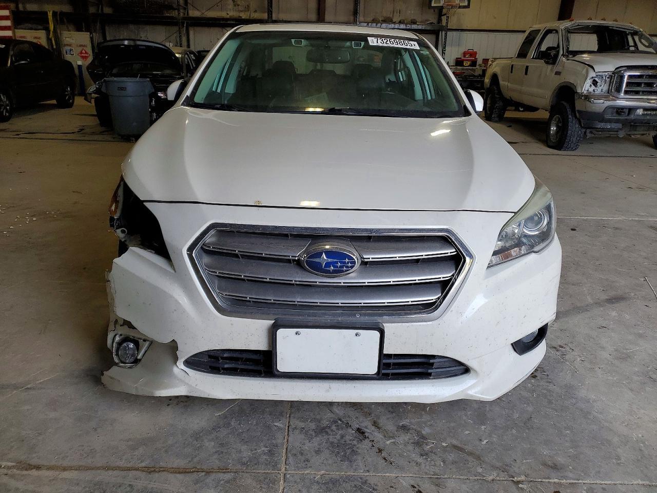 2016 SUBARU Legacy