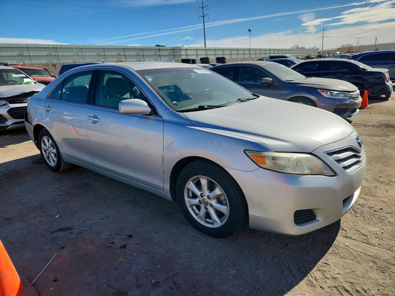 2011 TOYOTA CAMRY