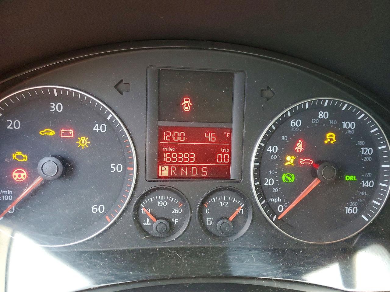 2006 VOLKSWAGEN JETTA