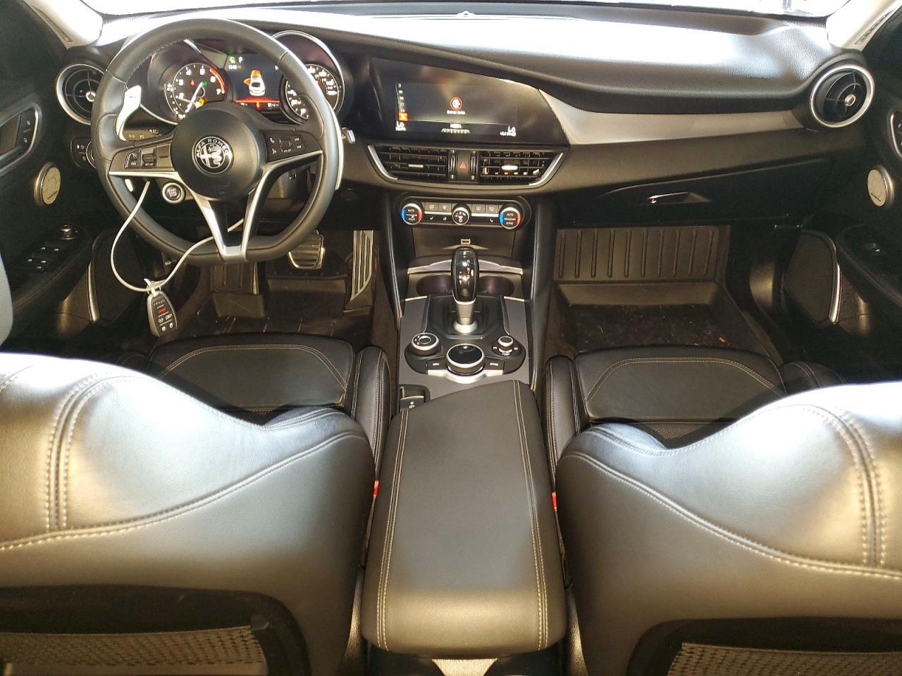 2017 ALFA ROMEO Giulia