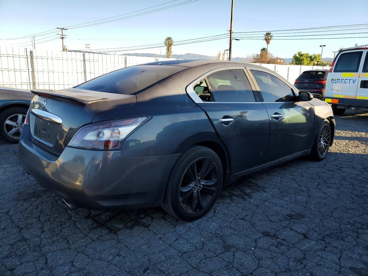 2013 NISSAN Maxima