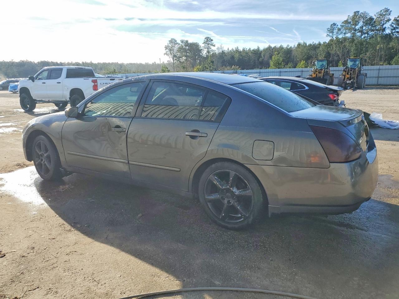 2006 NISSAN Maxima