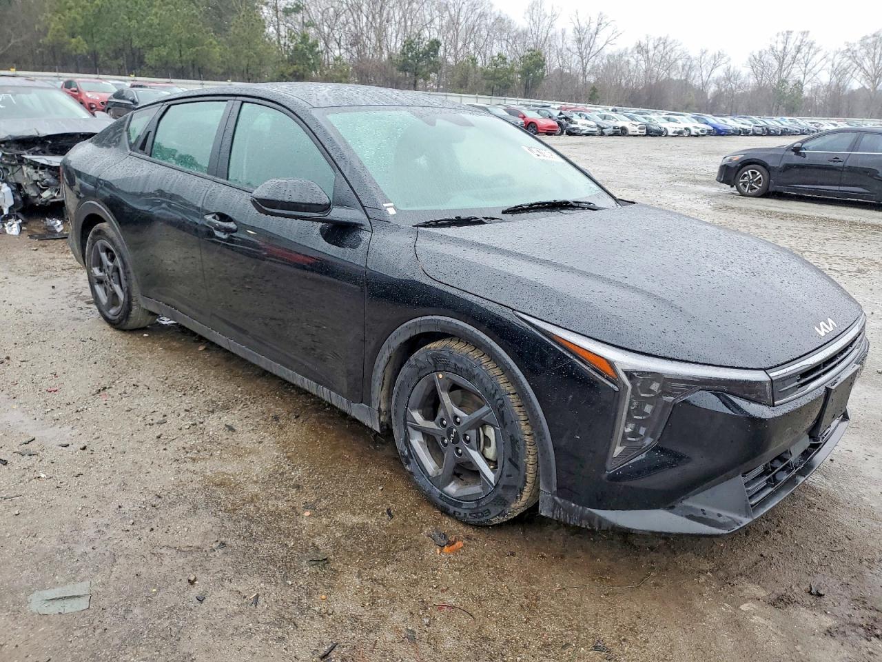 2025 KIA K4