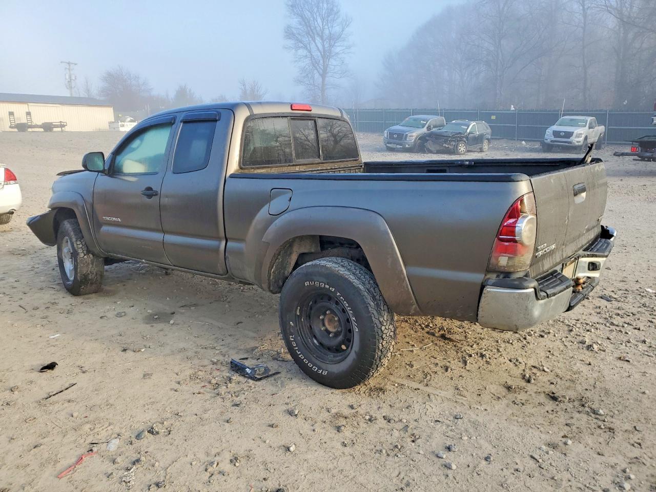 2012 TOYOTA TACOMA
