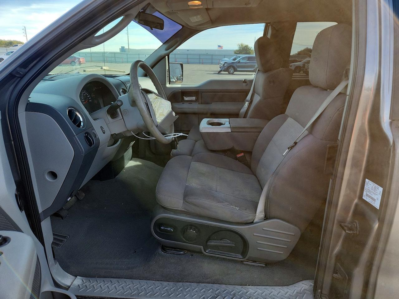 2004 FORD F-150