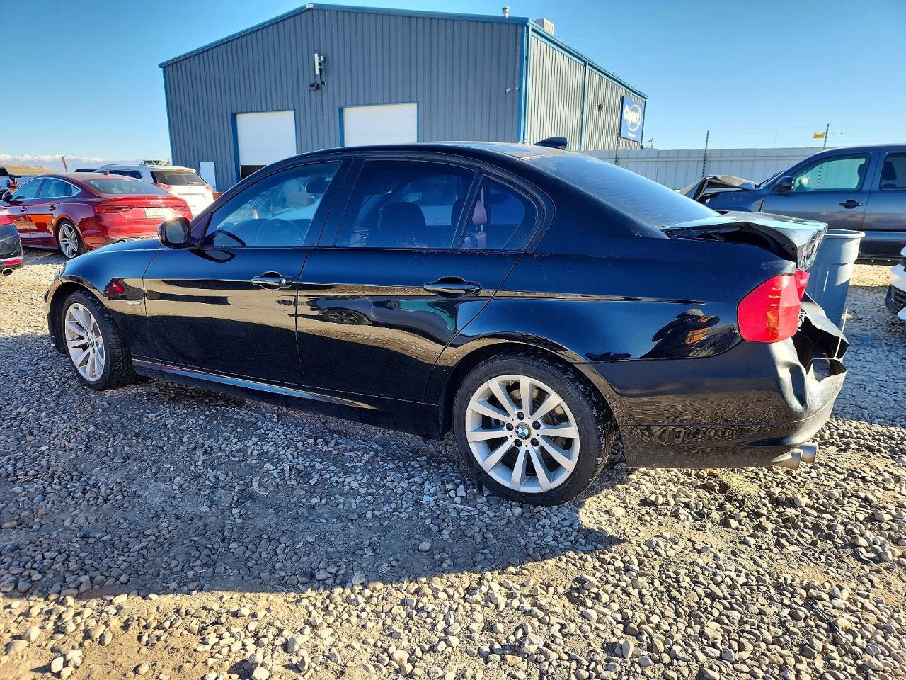 2011 BMW 3 SERIES