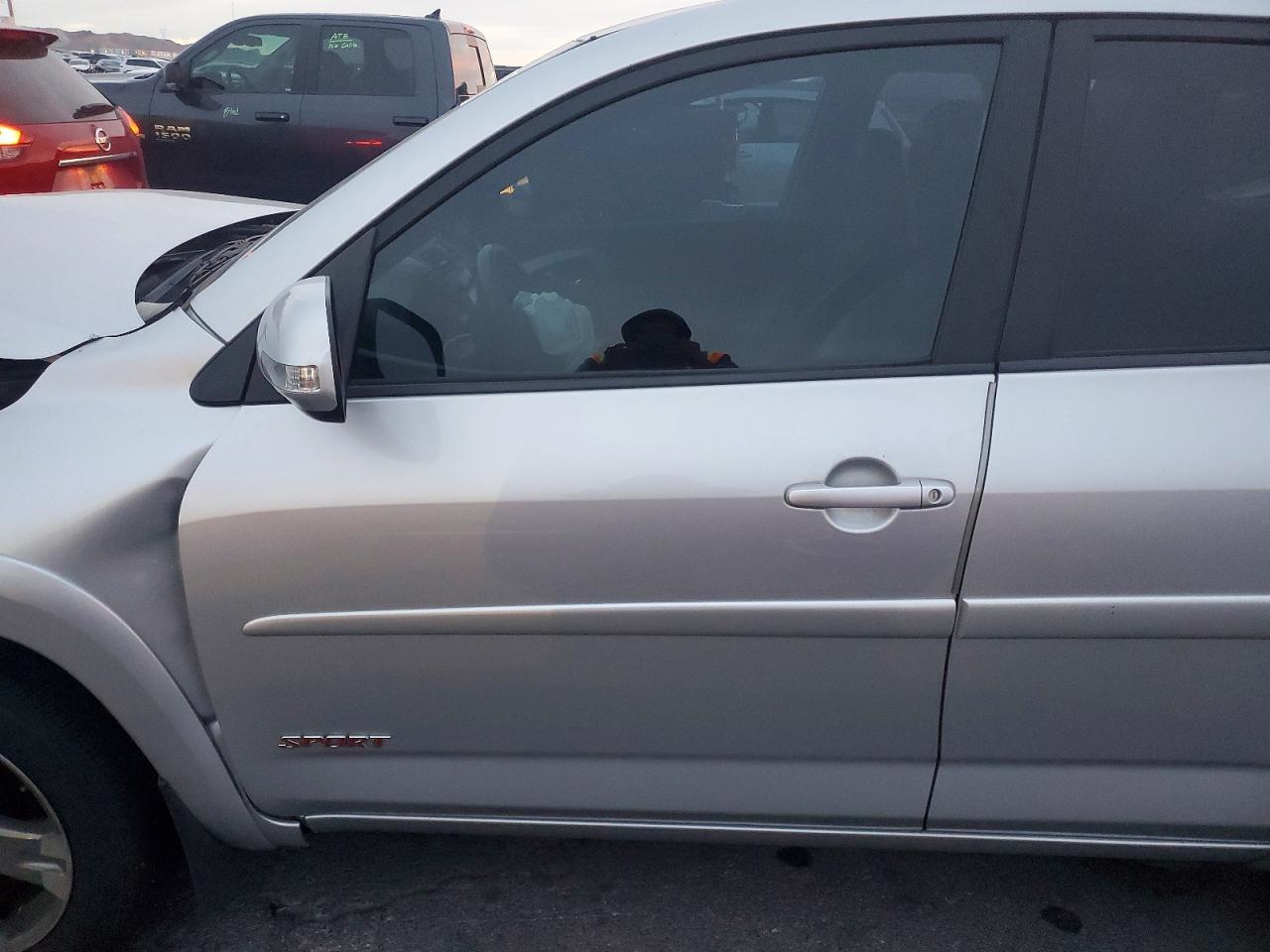 2009 TOYOTA RAV4
