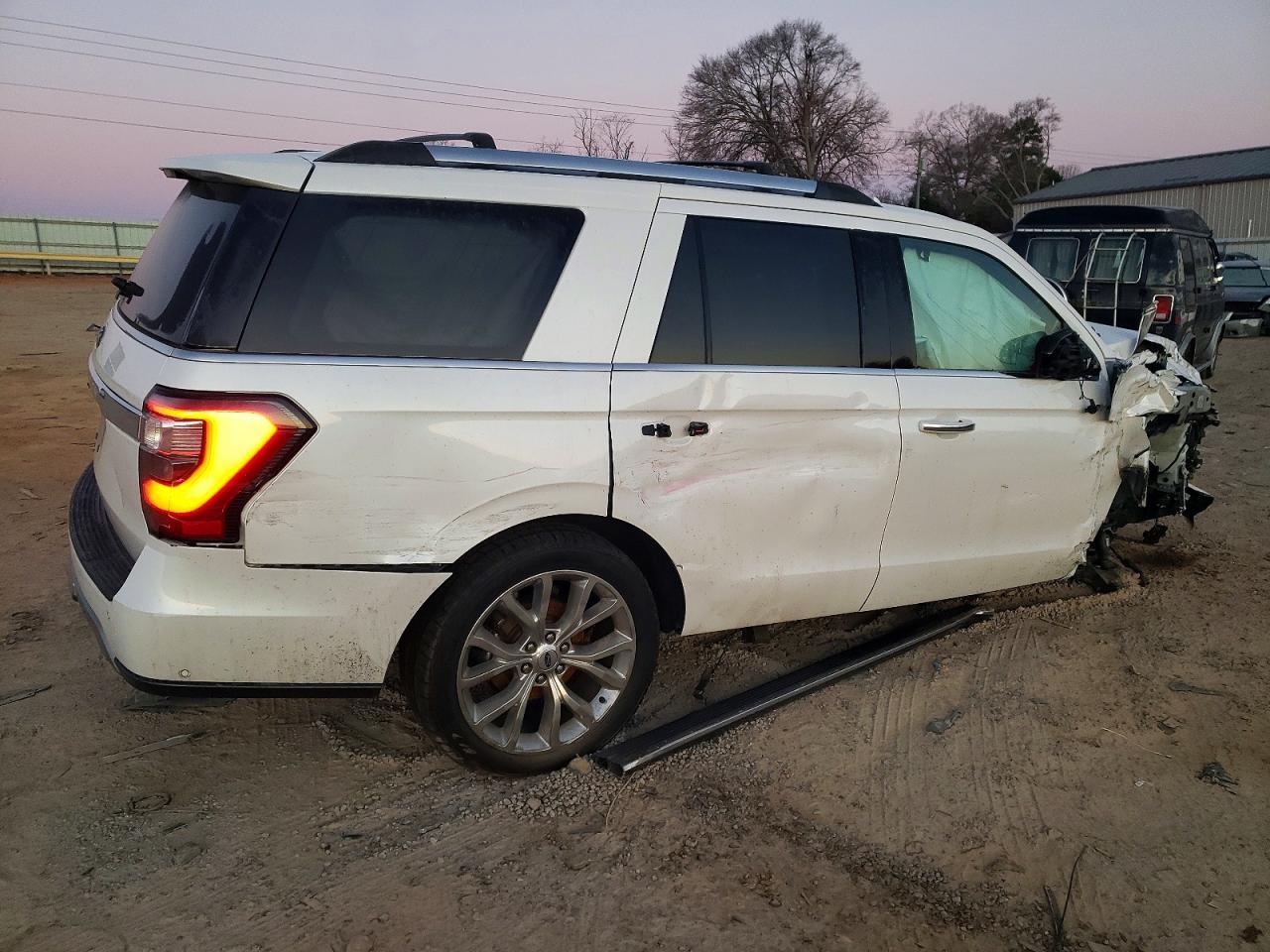 2019 FORD Expedition