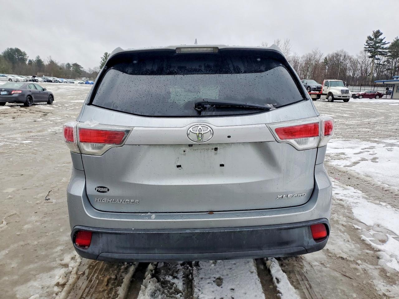 2015 TOYOTA HIGHLANDER