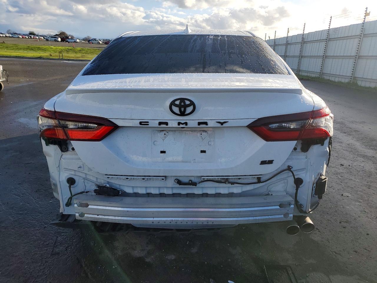 2023 TOYOTA CAMRY