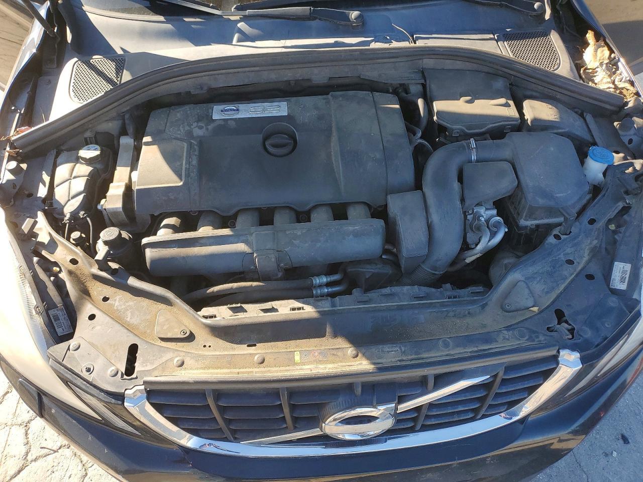 2013 VOLVO XC60