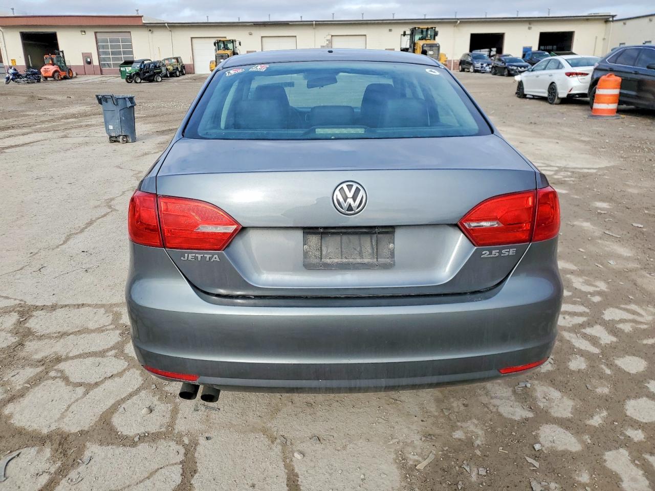 2013 VOLKSWAGEN JETTA