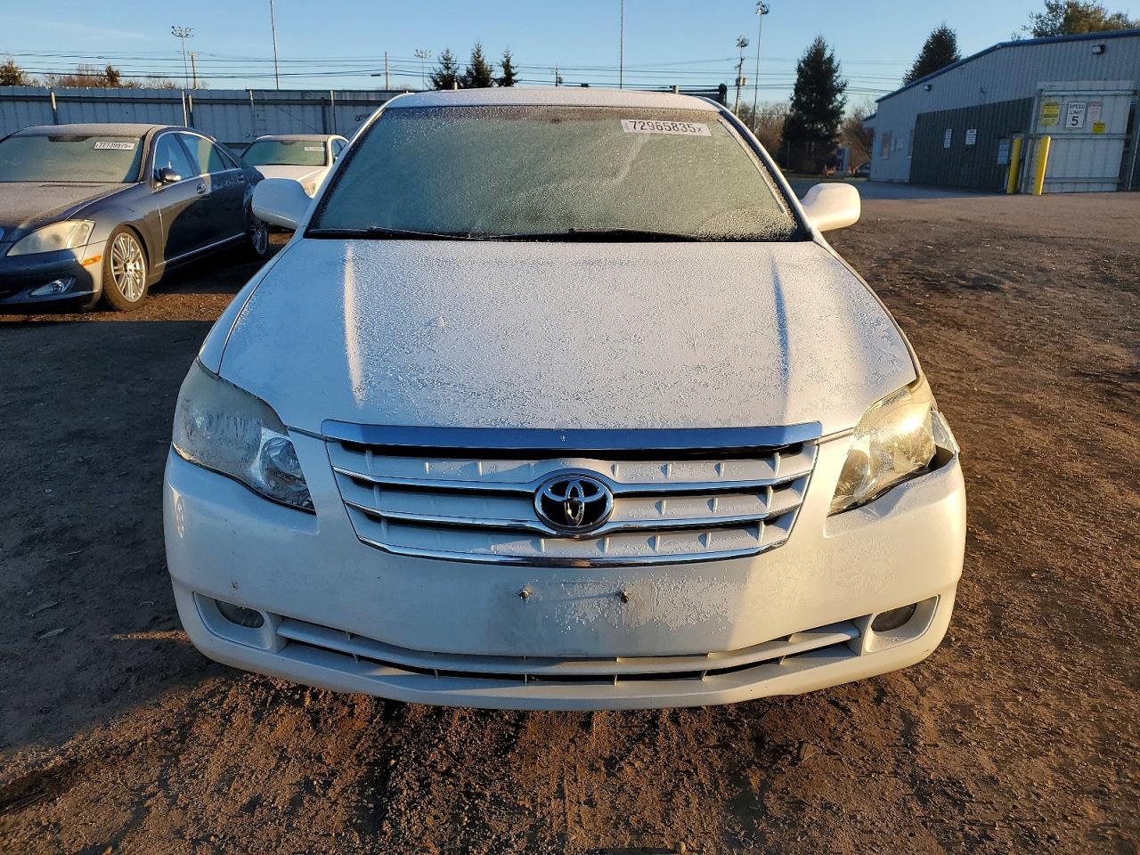 2006 TOYOTA Avalon