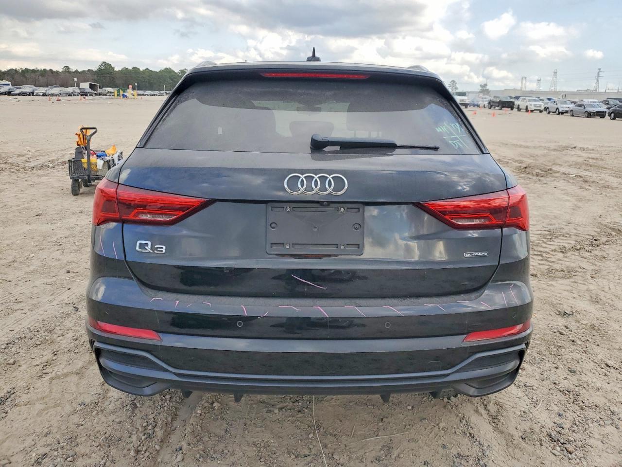 2020 AUDI Q3