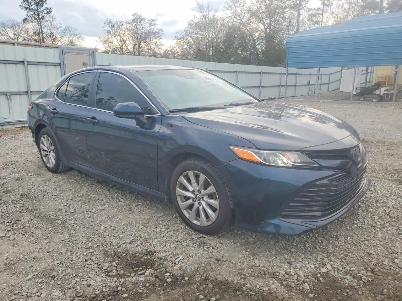 2018 TOYOTA CAMRY