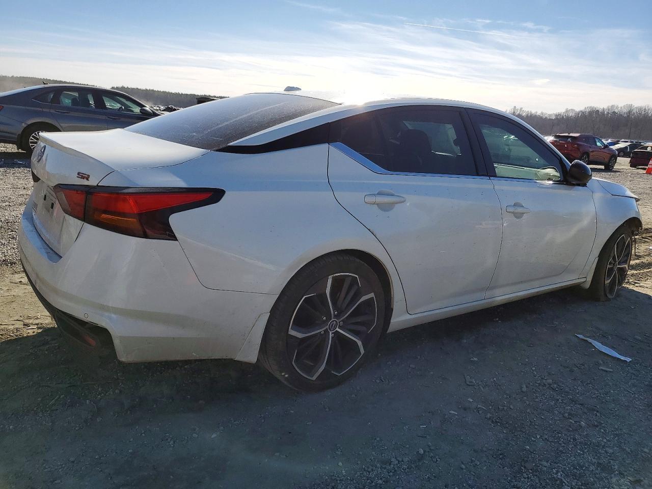 2024 NISSAN ALTIMA