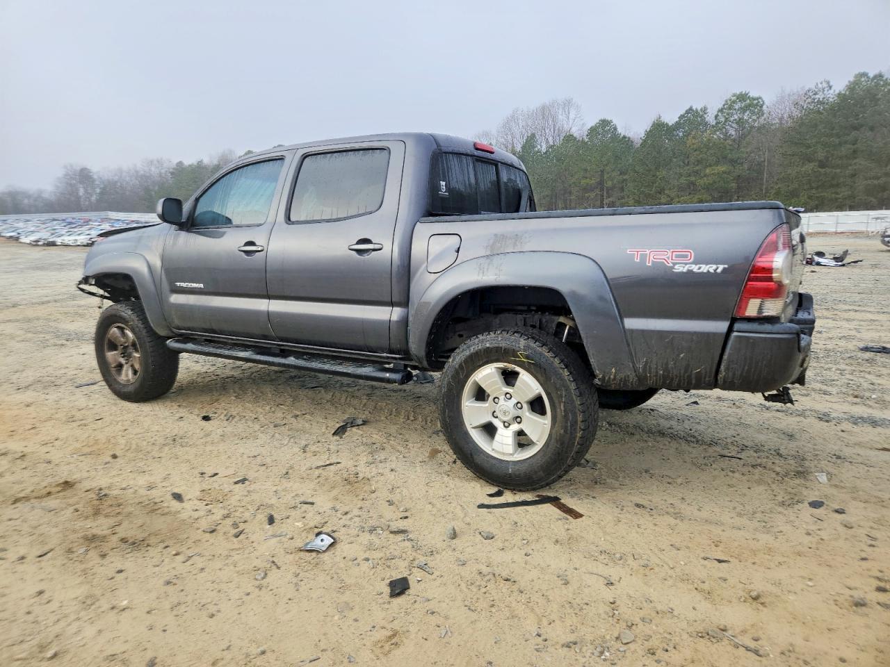 2011 TOYOTA TACOMA