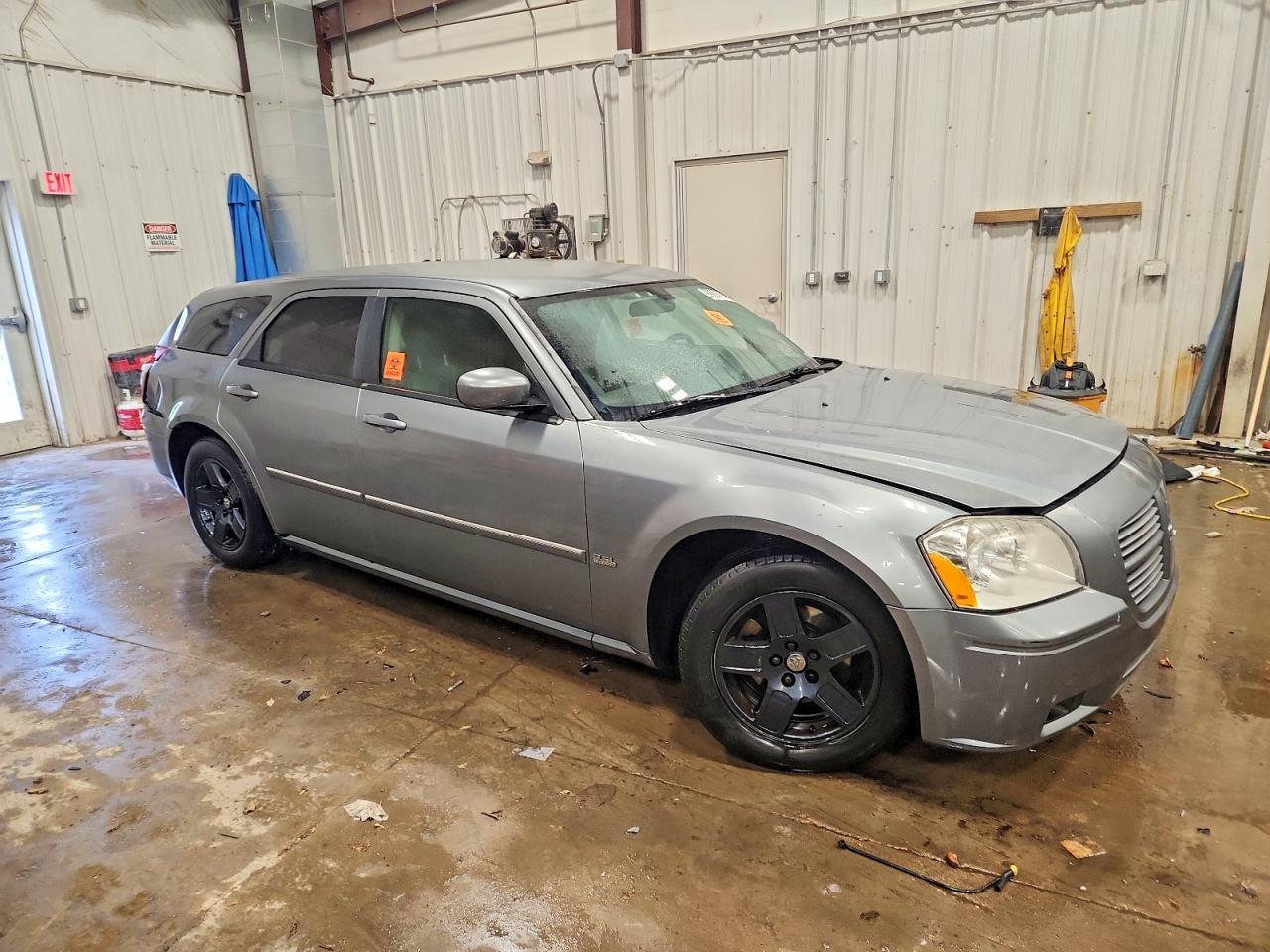 2006 DODGE MAGNUM
