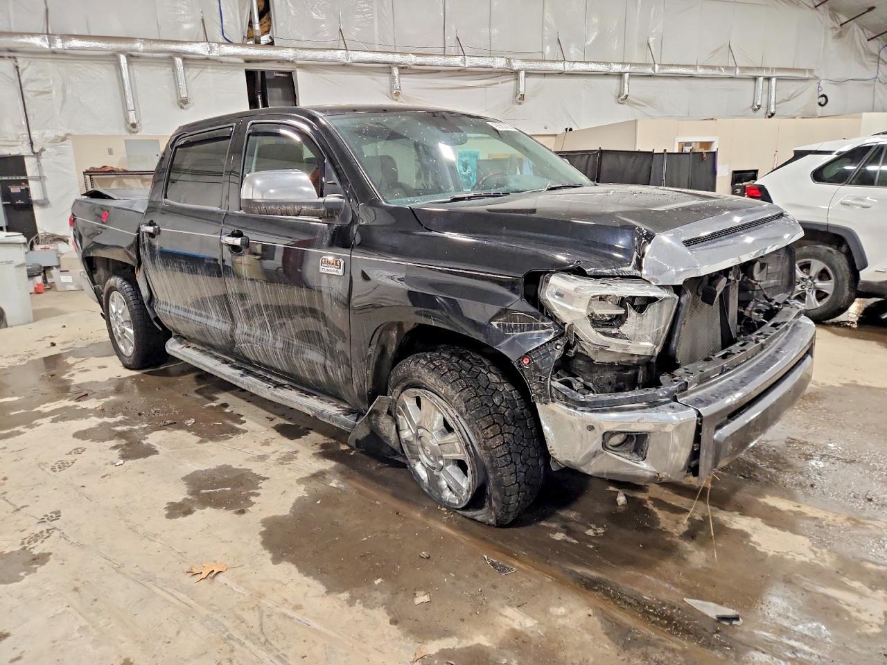 2021 TOYOTA TUNDRA