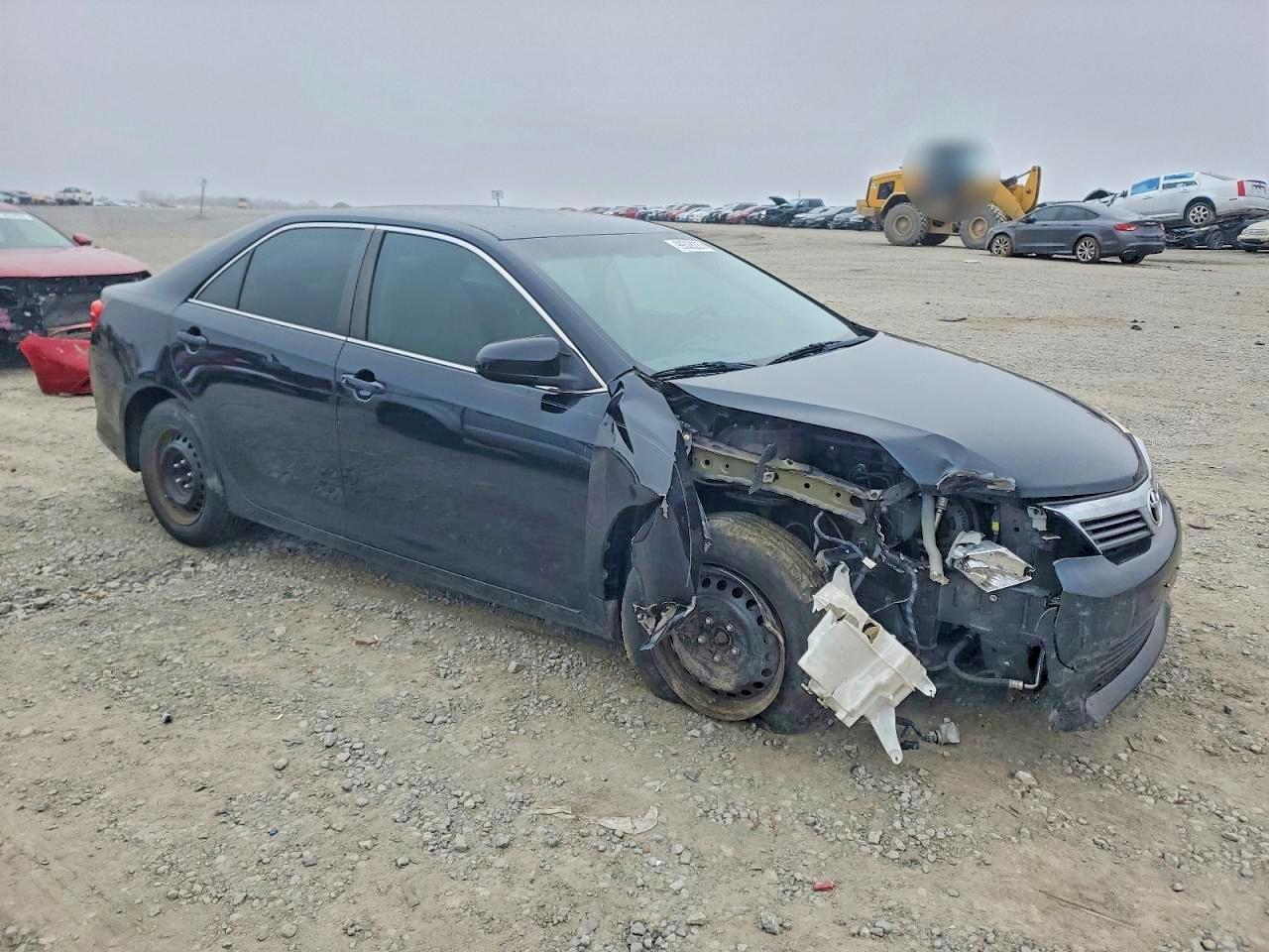 2014 TOYOTA CAMRY