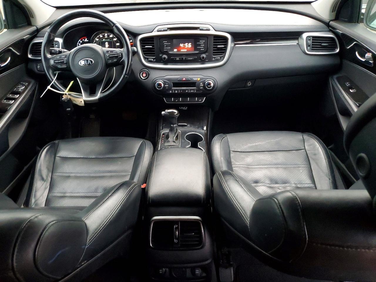 2016 KIA SORENTO