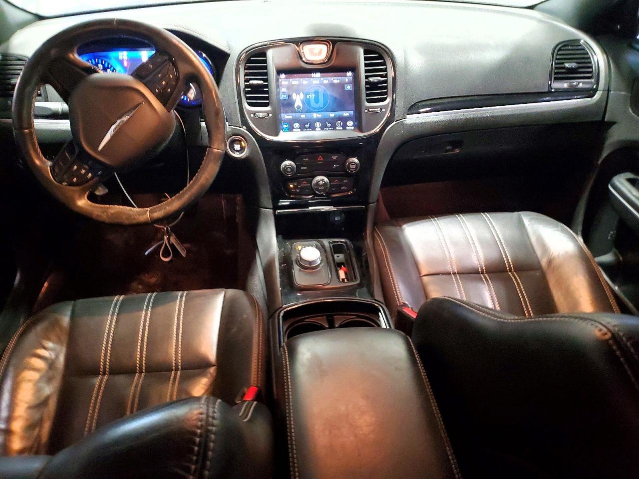 2018 CHRYSLER 300