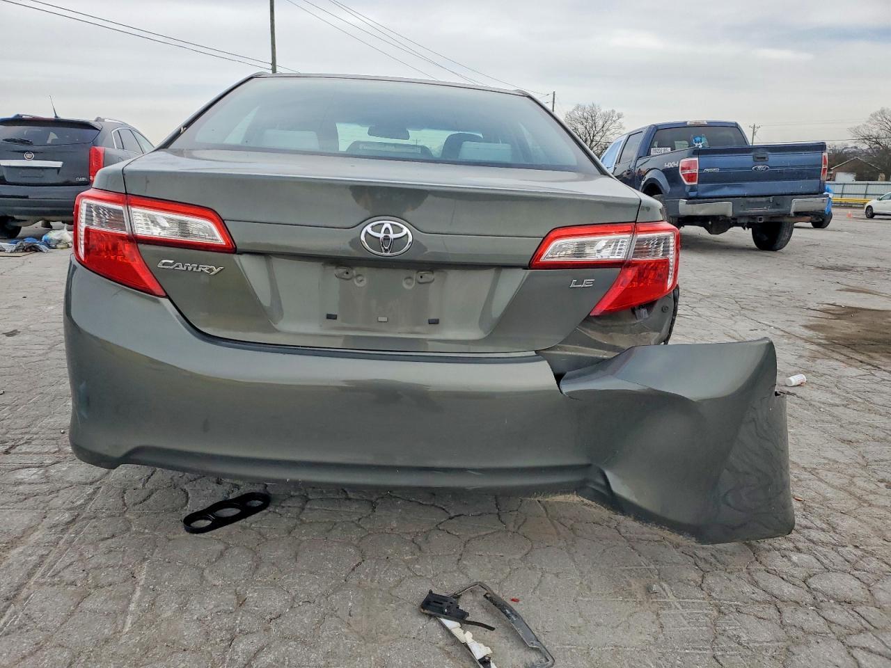 2013 TOYOTA CAMRY