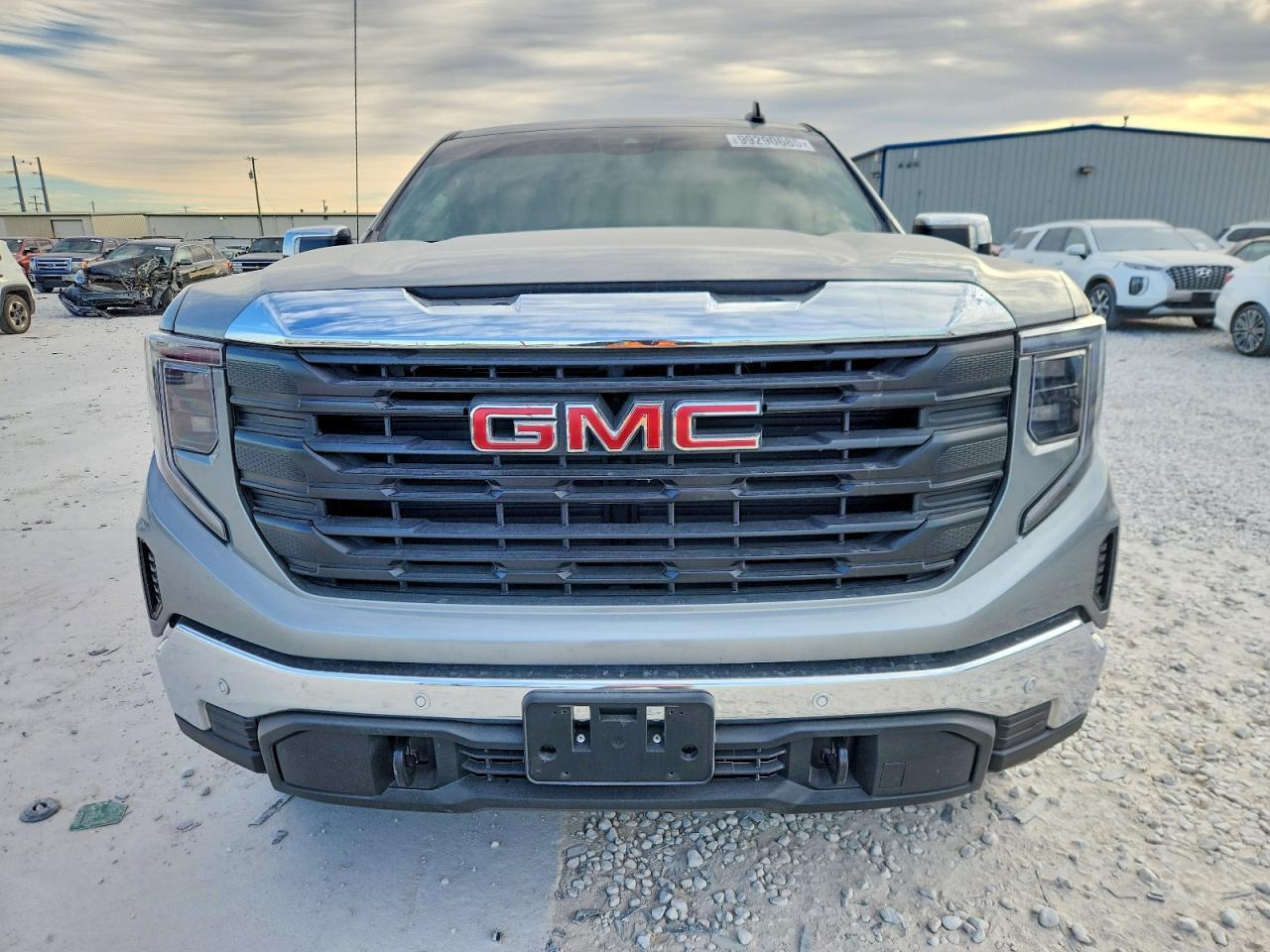 2025 GMC Sierra