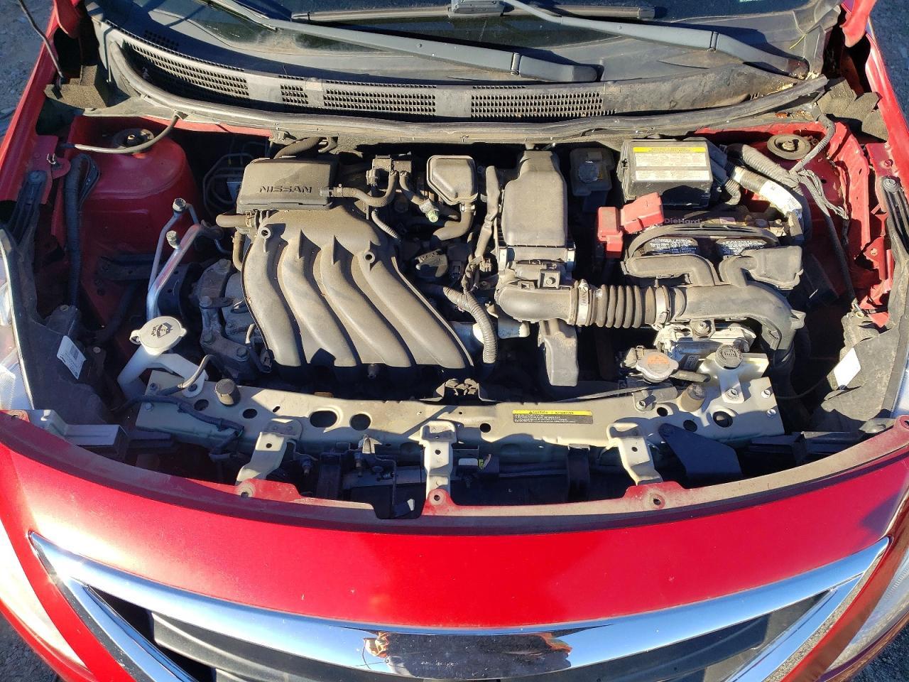 2015 NISSAN VERSA