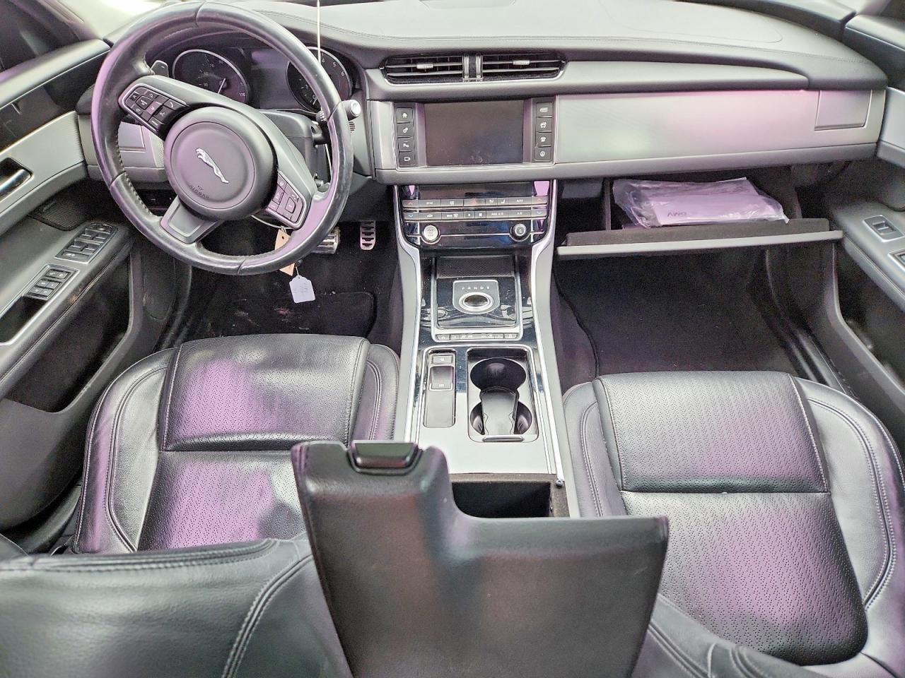 2016 JAGUAR XF