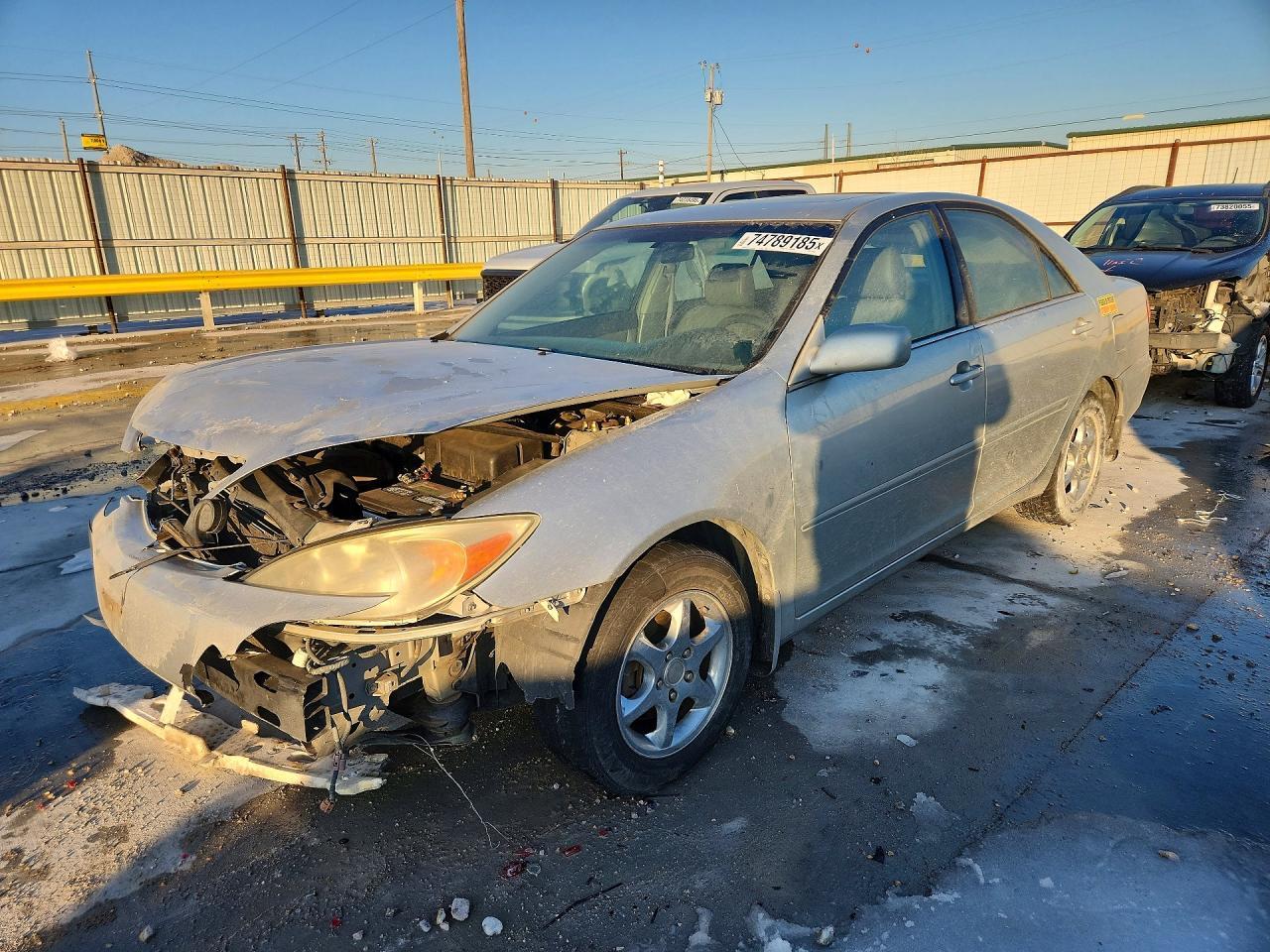 2004 TOYOTA CAMRY