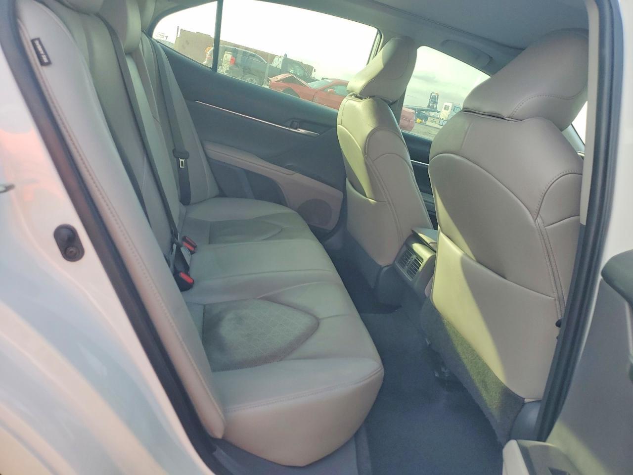 2019 TOYOTA CAMRY
