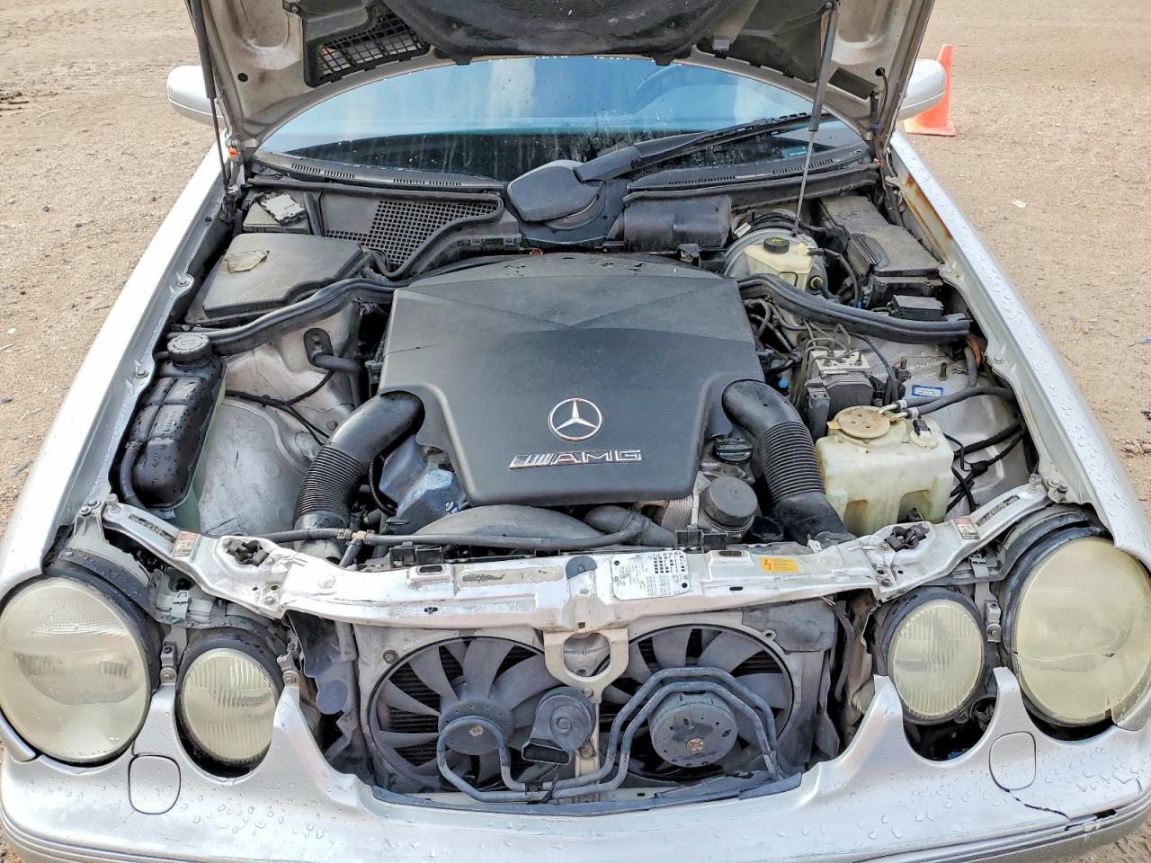 2001 MERCEDES-BENZ E-Class