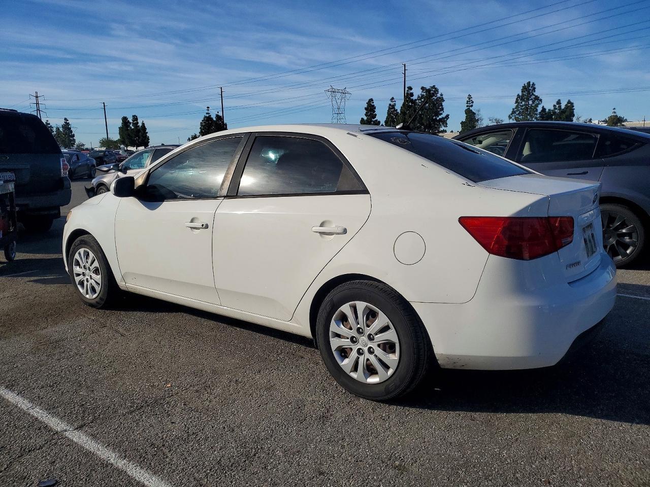 2013 KIA FORTE