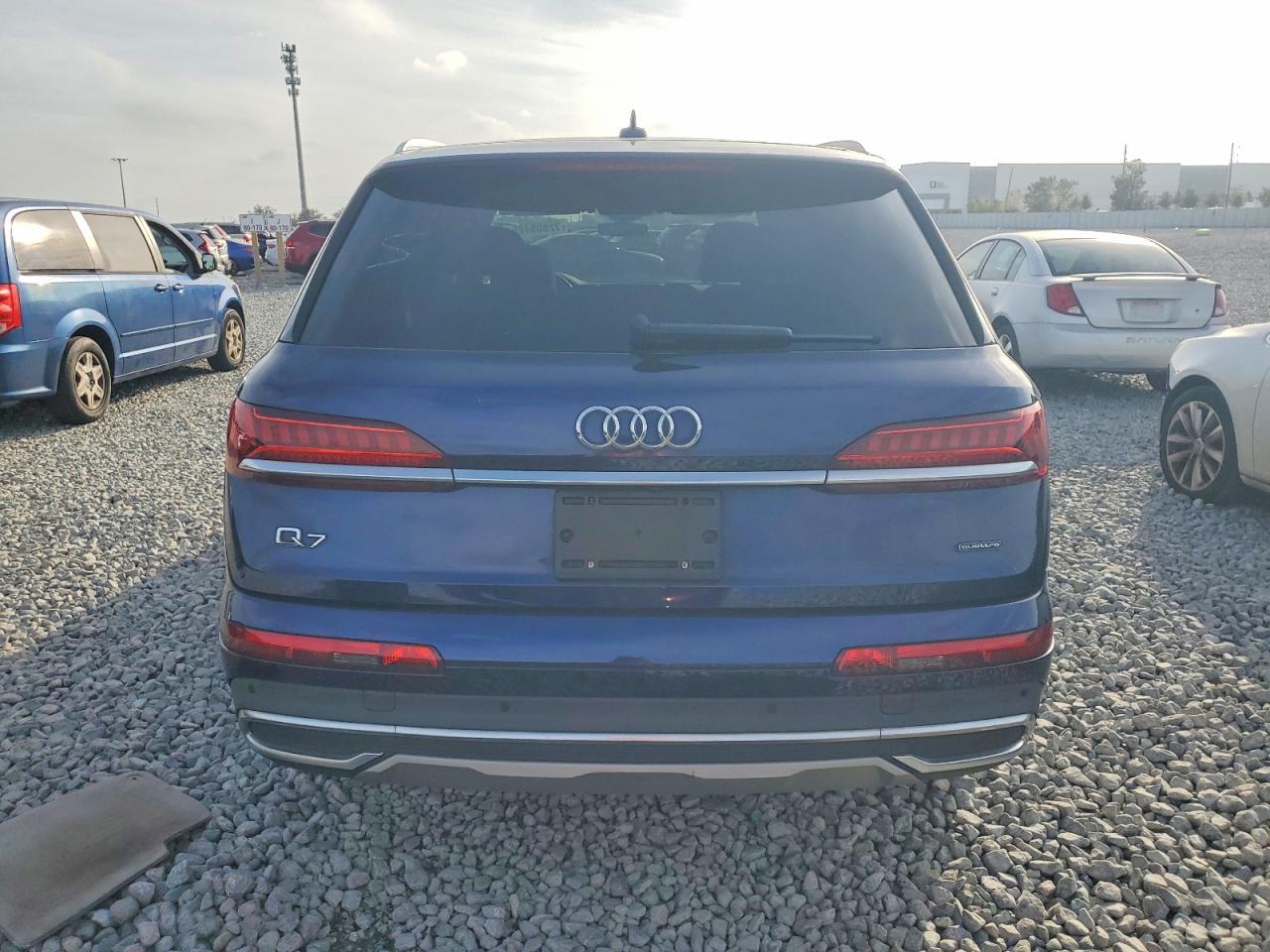 2022 AUDI Q7