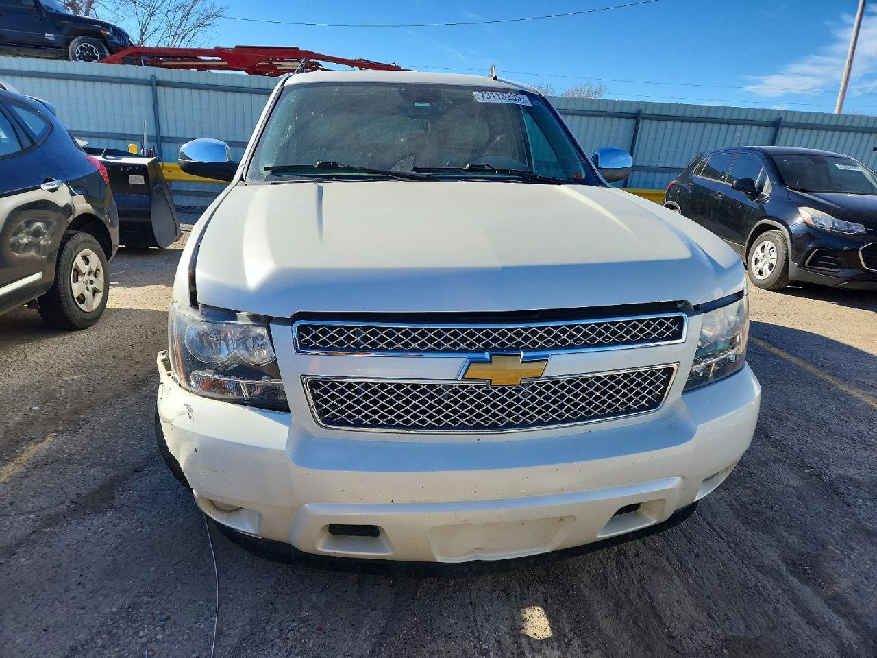 2014 CHEVROLET Suburban