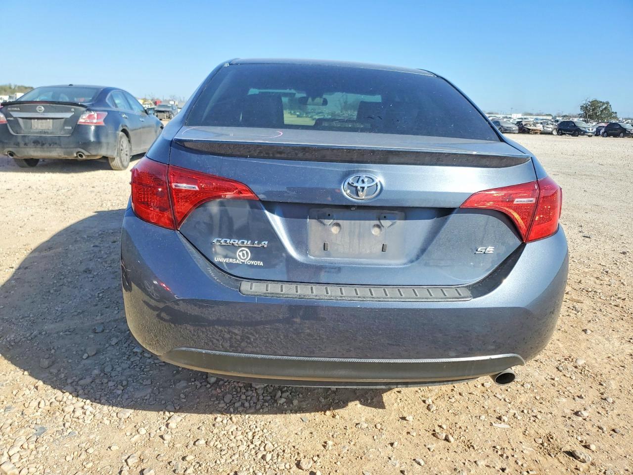 2017 TOYOTA COROLLA