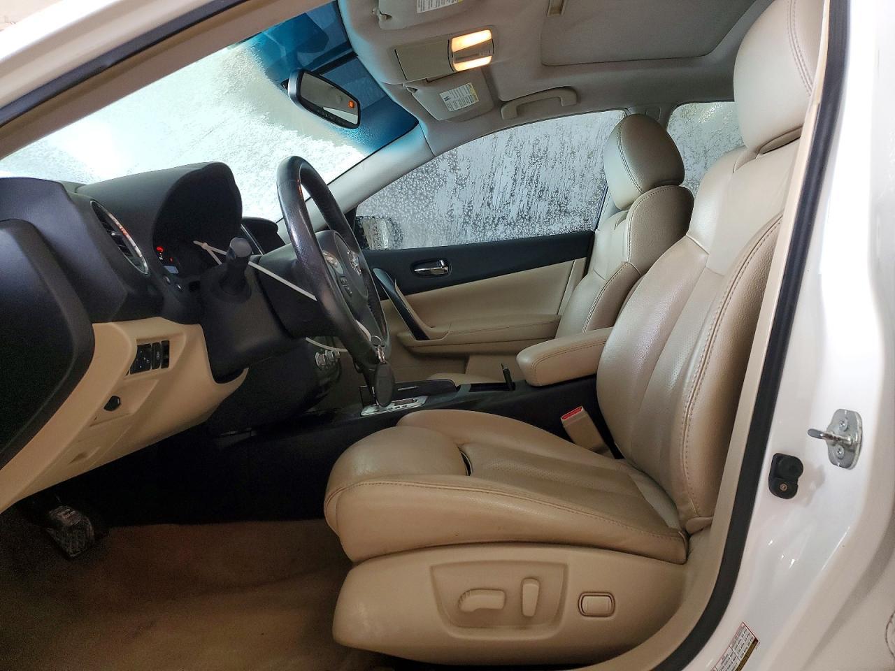 2012 NISSAN Maxima