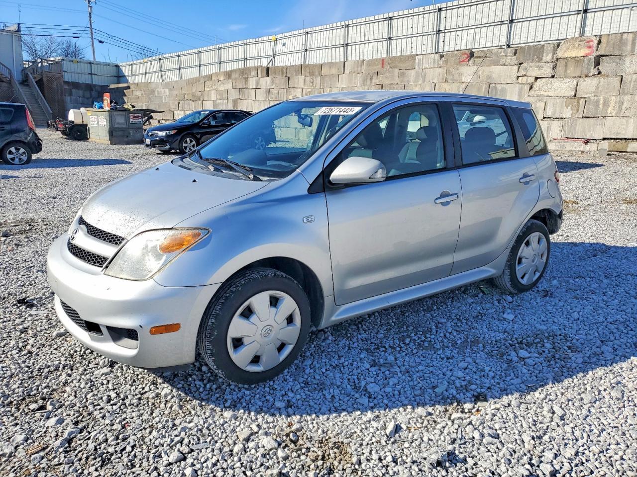 2006 TOYOTA SCION