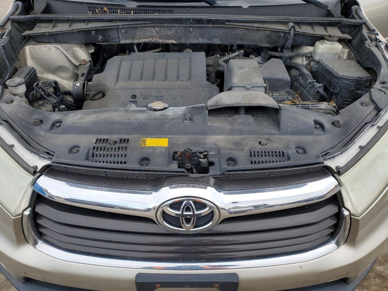 2014 TOYOTA HIGHLANDER
