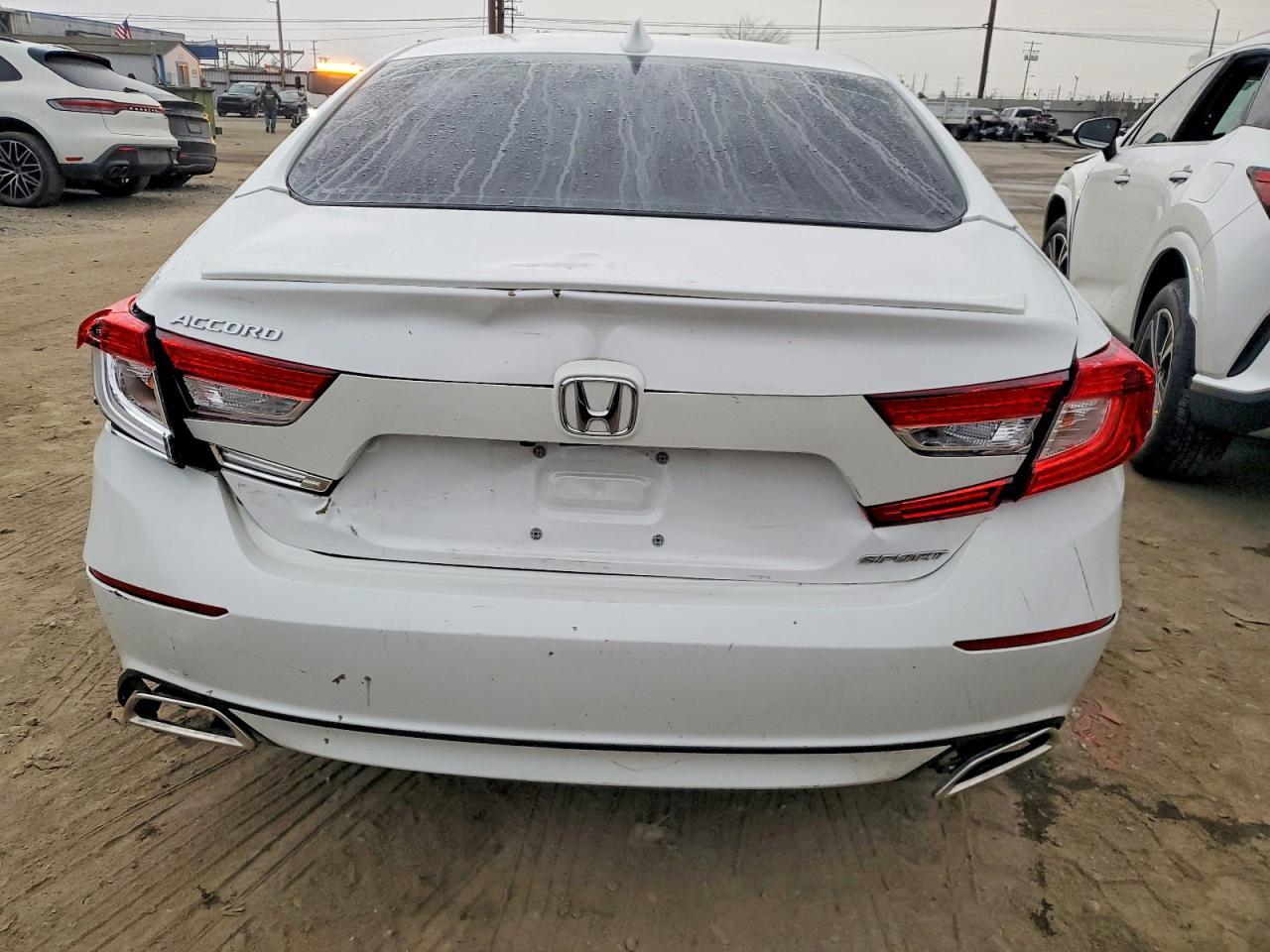 2018 HONDA ACCORD