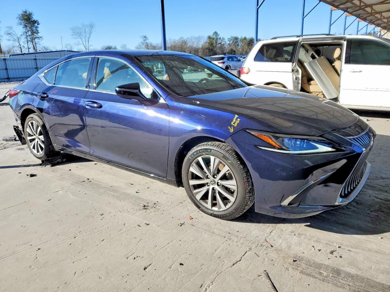 2020 LEXUS ES 350