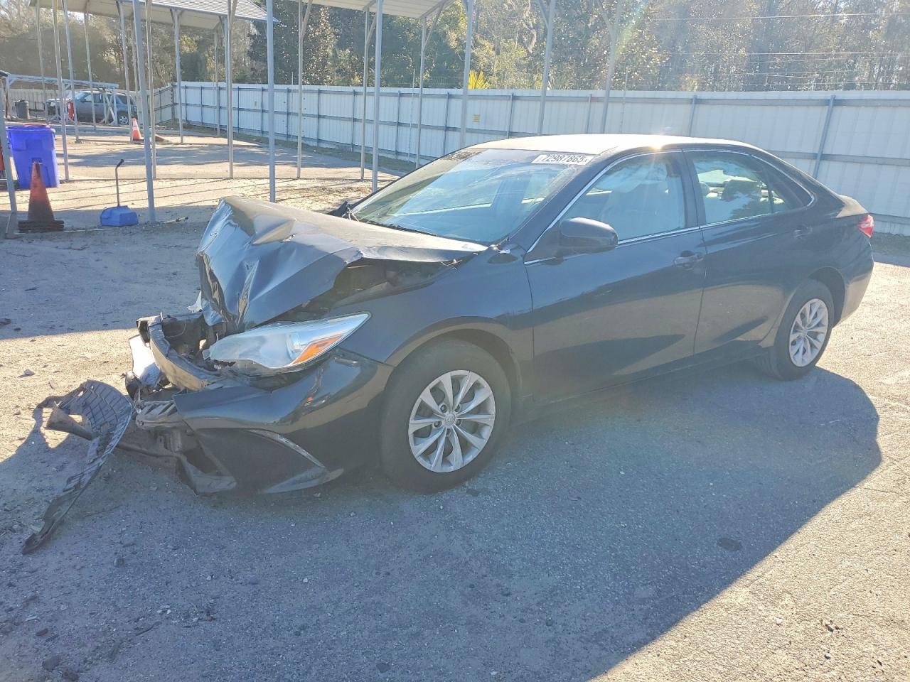 2015 TOYOTA CAMRY