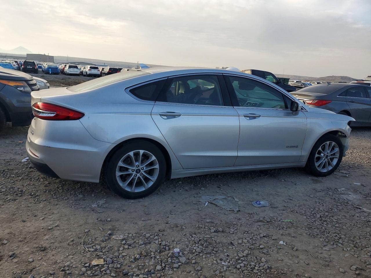 2019 FORD FUSION