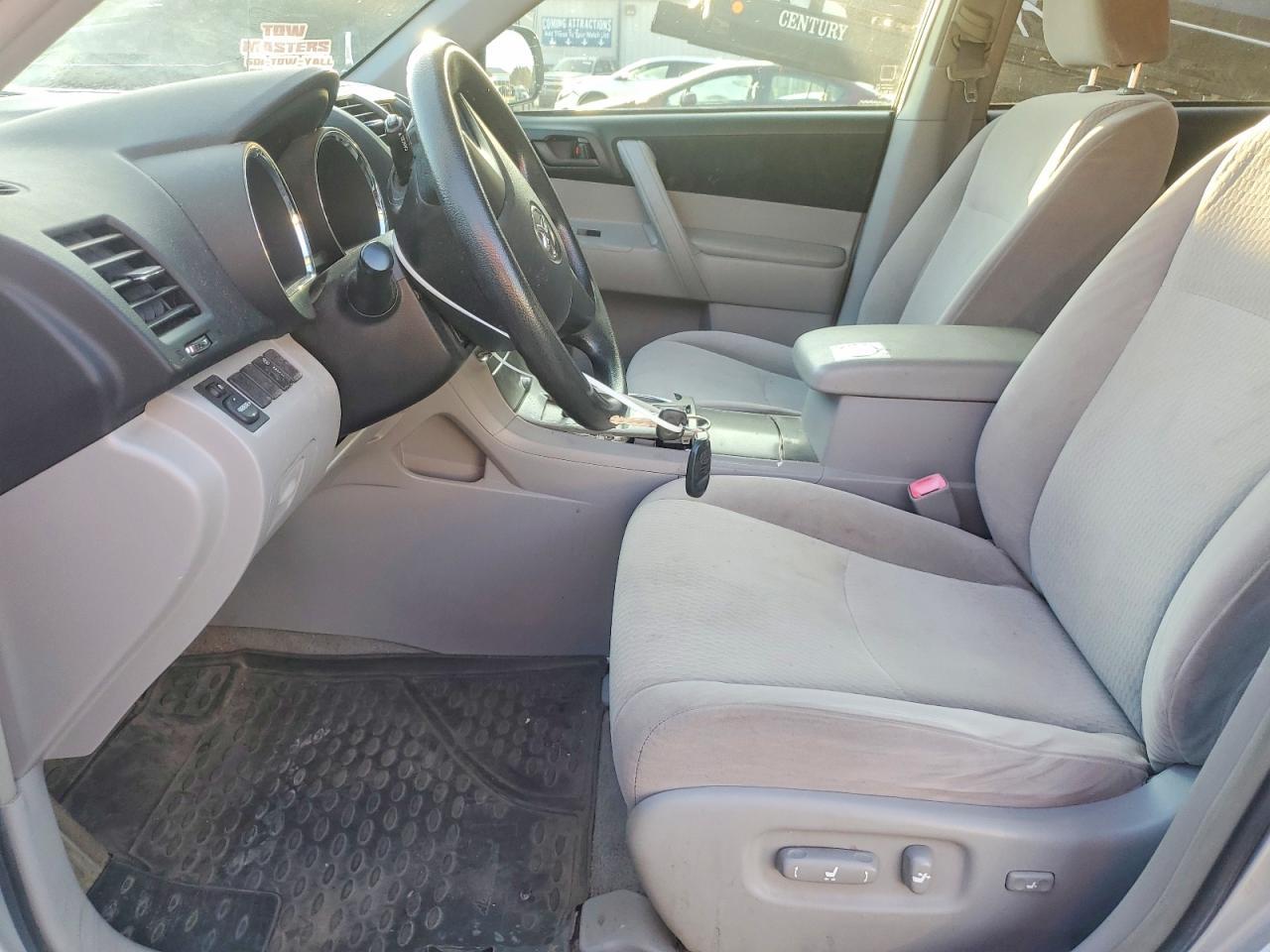 2009 TOYOTA HIGHLANDER