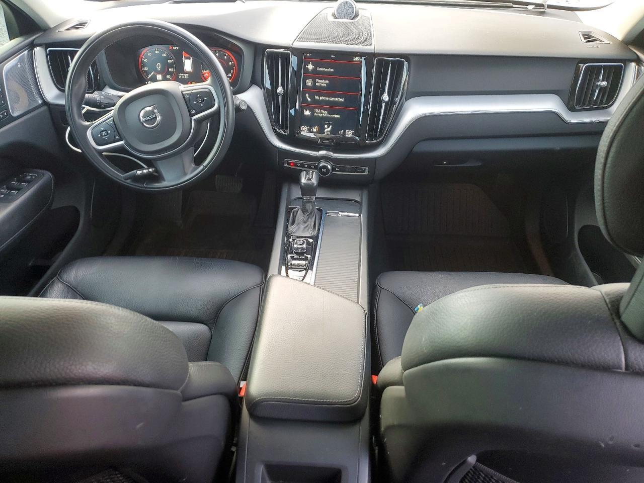 2018 VOLVO XC60