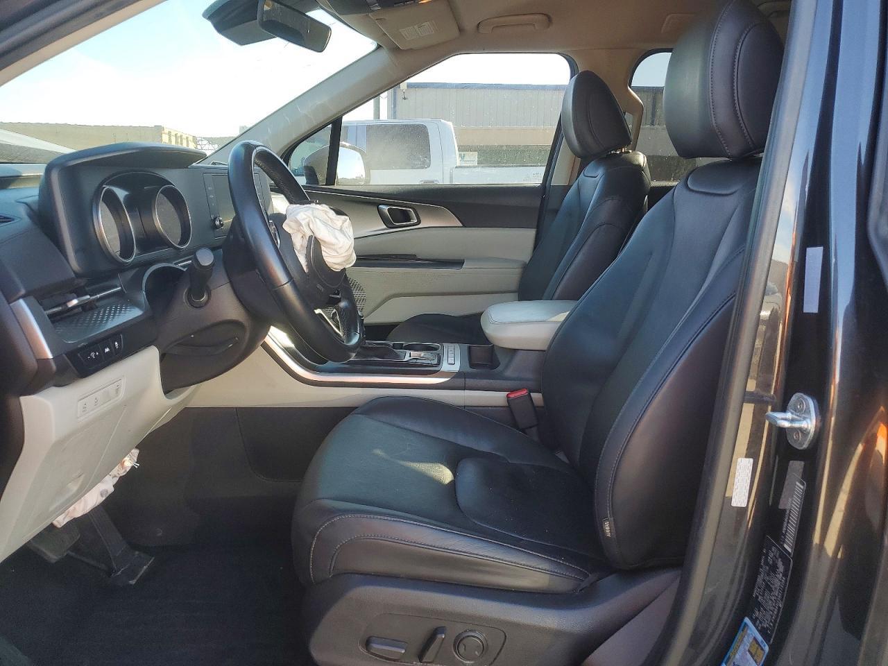 2022 KIA Carnival