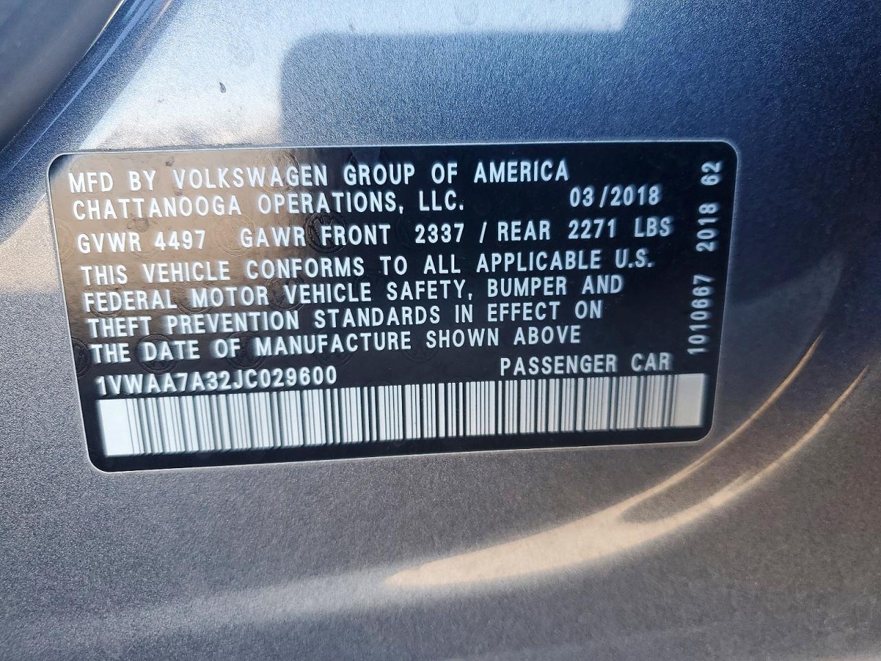 2018 VOLKSWAGEN Passat