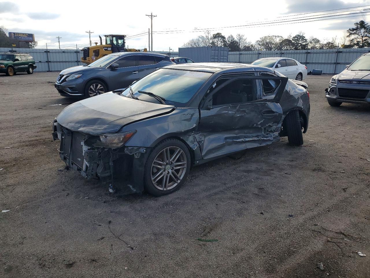 2013 TOYOTA SCION